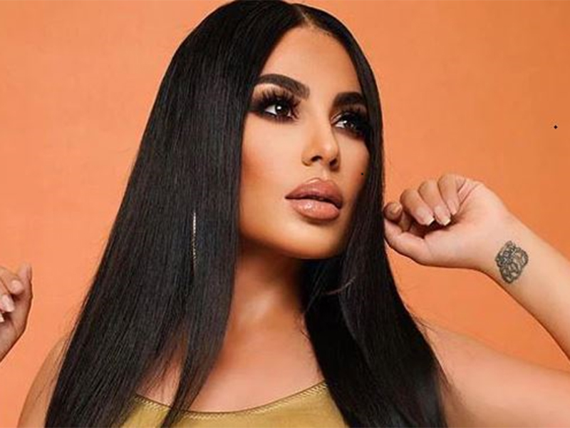 نجمة أفغانية تشبه كيم كارداشيان تهرب من كابول "قلت لخطيبي اقتلني ولا تدعهم يمسكون بي"